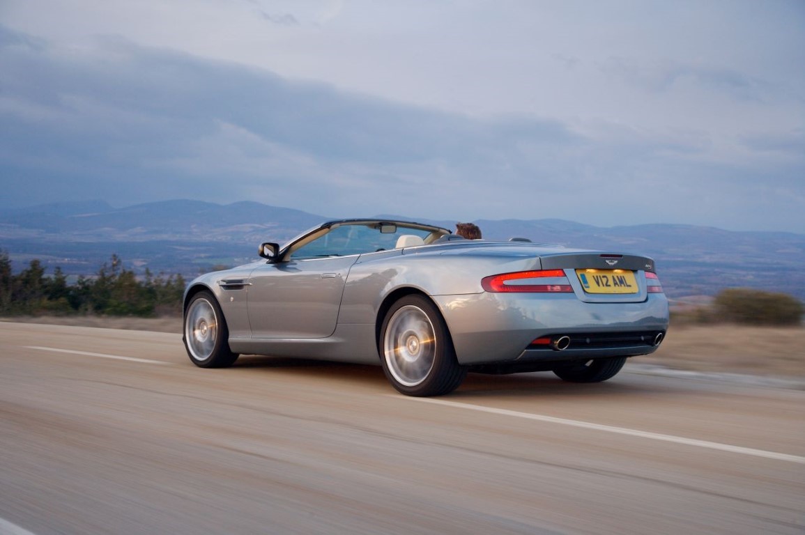 Aston Martin DB9 Volante
